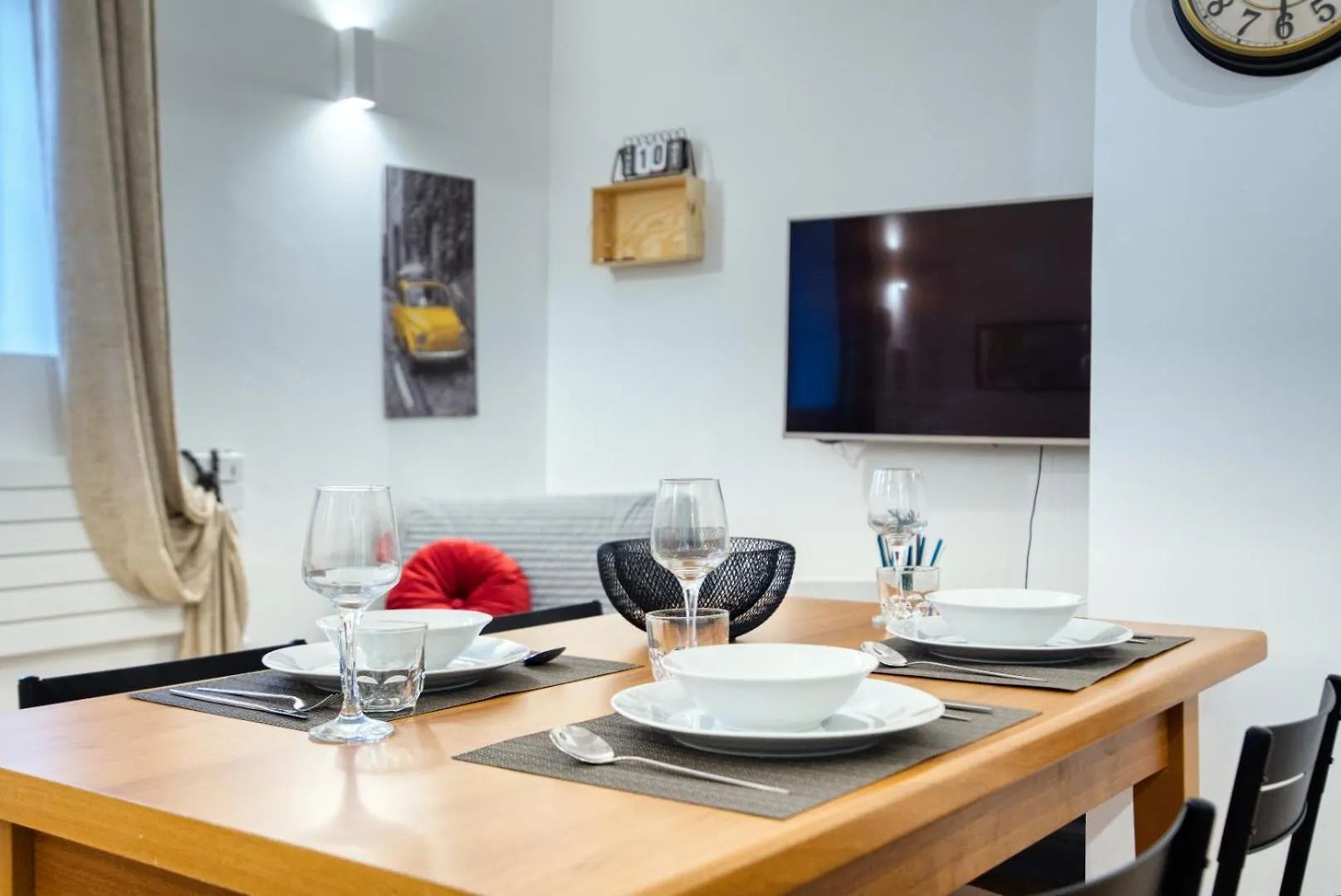 Apartment Caseospitali - Casa Andrea, Accoglienza In Corte Storica Per 3 Persone Cernusco Sul Naviglio