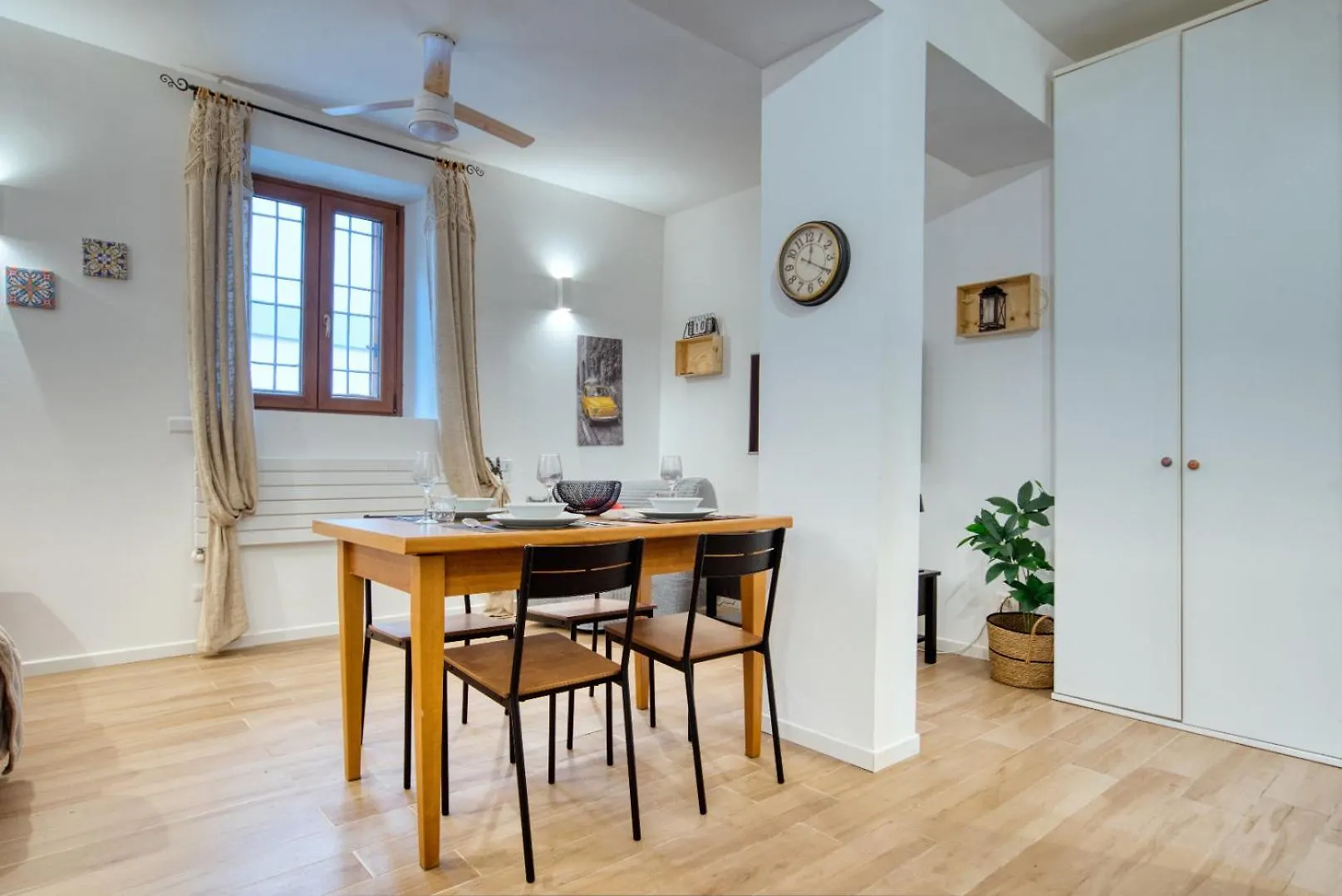 Apartment Caseospitali - Casa Andrea, Accoglienza In Corte Storica Per 3 Persone Cernusco Sul Naviglio Italy
